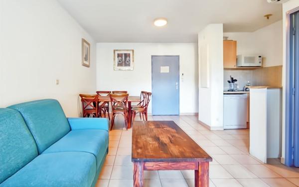 Appartement à vendre    3 pièces • 45 m2 Uzès