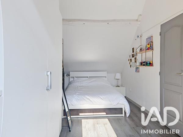Maison à vendre 5 pièces 114 m² Saint-Julien-du-Sault