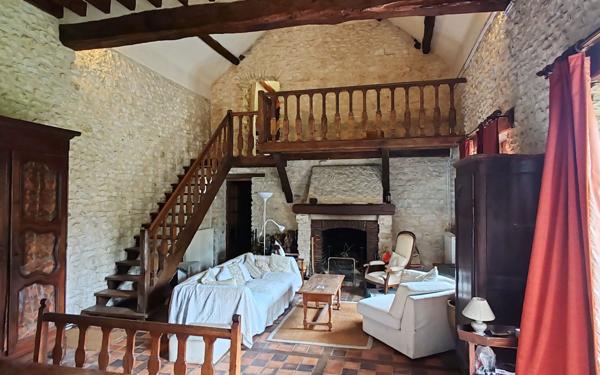 Maison à vendre    7 pièces • 177 m2 Pacy-sur-Eure