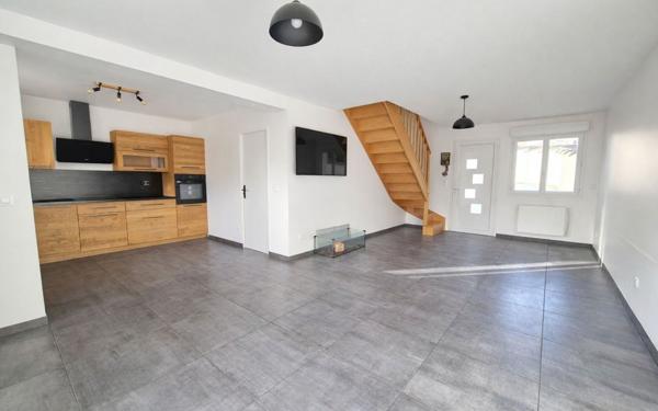 Maison à vendre    5 pièces • 95 m2 Mouroux