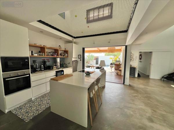 Autres types de maison à vendre à Saint-Pierre à la Réunion (97410), ref : 38625