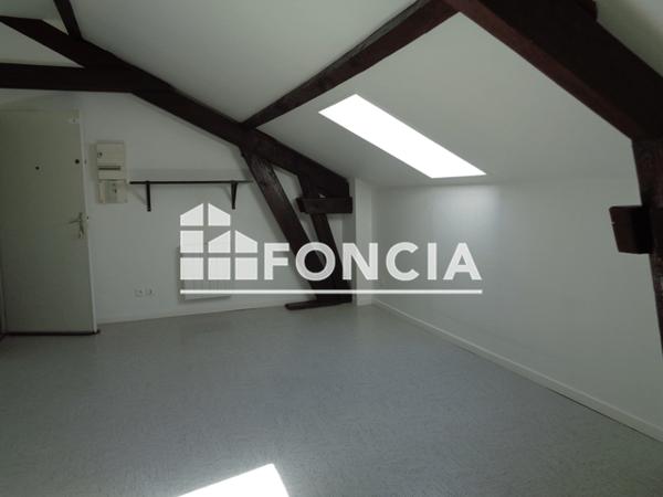 Location Appartement 2 pièces 26 m² - 2 RUE SAINT EUGENIE Soissons 02200