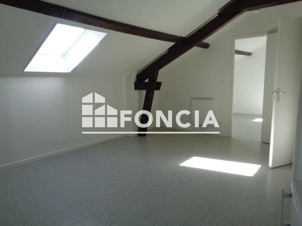 Location Appartement 2 pièces 26 m² - 2 RUE SAINT EUGENIE Soissons 02200