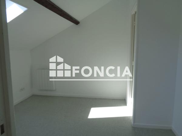 Location Appartement 2 pièces 26 m² - 2 RUE SAINT EUGENIE Soissons 02200