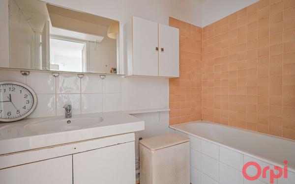 Appartement à louer    1 pièce • 30 m2 Clichy