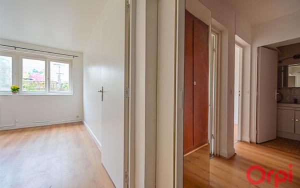 Appartement à louer    1 pièce • 30 m2 Clichy