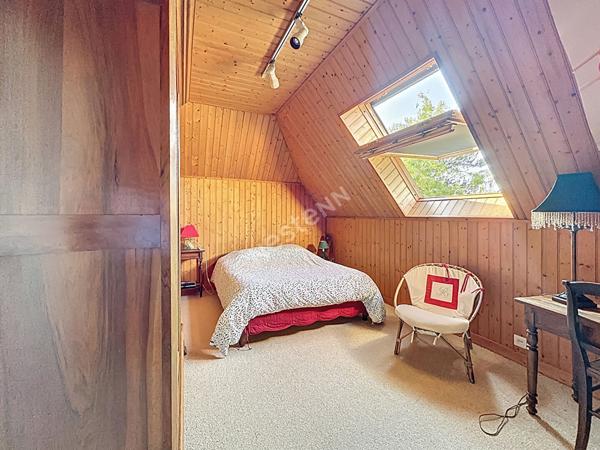 Grande maison familiale pleine de charme à Vouillé, aux portes de Poitiers ! 207 m² + terrain de 2 300 m²