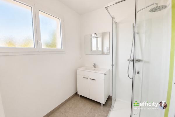 Maison
         4 pièces
        - 84 m² 359 900 € *