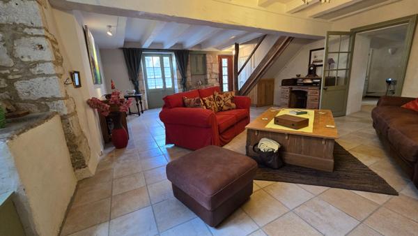 Belle demeure à  Charroux