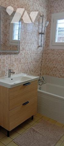 Maison à vendre à Beaugency (45190) dans le Loiret (45)

Vente d'une maison de 4 pièces situé...
