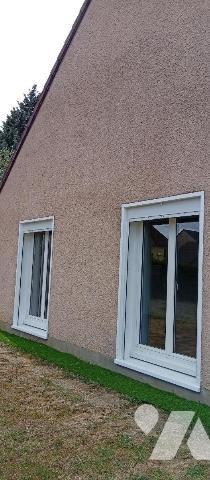 Maison à vendre à Beaugency (45190) dans le Loiret (45)

Vente d'une maison de 4 pièces situé...