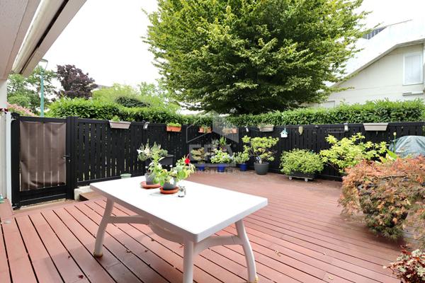 Appartement Champs Sur Marne 5 pièce(s) 104.16 m2