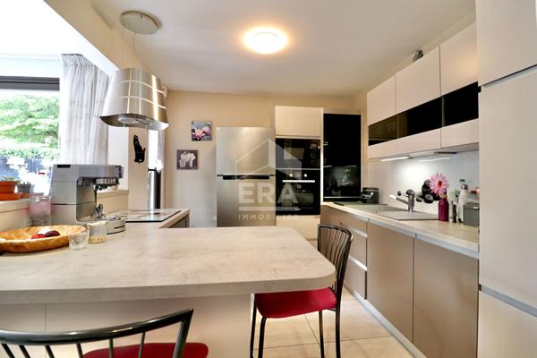 Appartement Champs Sur Marne 5 pièce(s) 104.16 m2