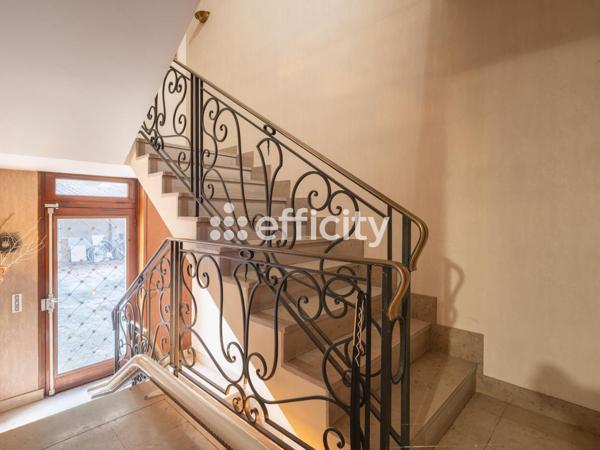 Maison 8 pièces - 311 m² Bien prestige