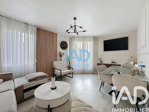 Location appartement 4 pièces 76 m² Saint-Pierre-du-Perray