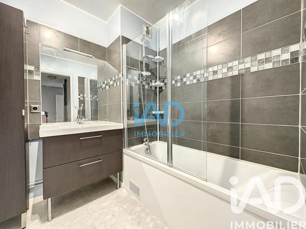 Location appartement 4 pièces 76 m² Saint-Pierre-du-Perray