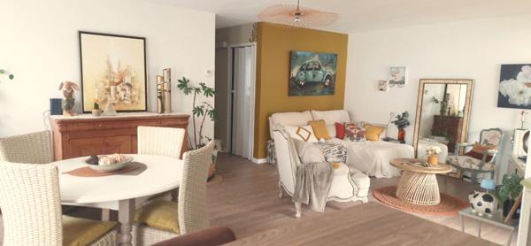 Appartement à Lahonce - 3 pièce(s) plus loggia - 77 m2