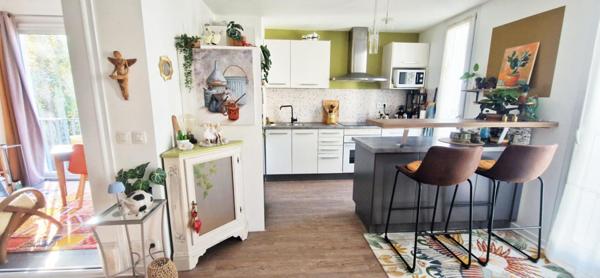 Appartement à Lahonce - 3 pièce(s) plus loggia - 77 m2