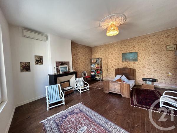 Maison à vendre  8 pièces - 306,95 m2 ST MEDARD DE GUIZIERES - 33