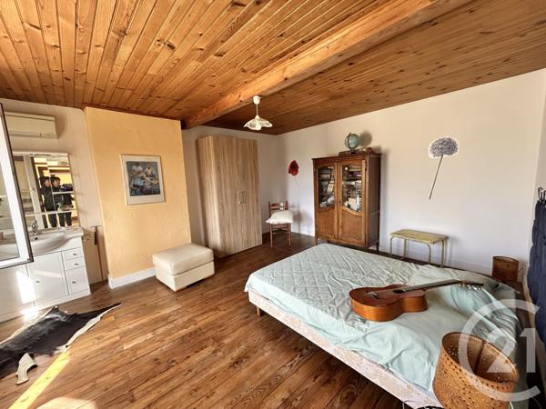 Maison à vendre  8 pièces - 306,95 m2 ST MEDARD DE GUIZIERES - 33