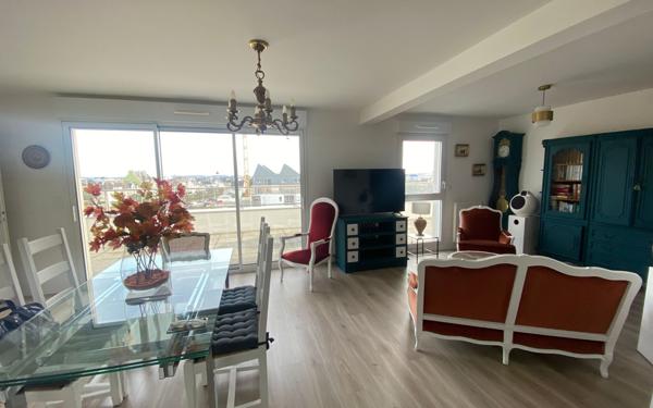 Appartement à louer    3 pièces • 83 m2 Lorient