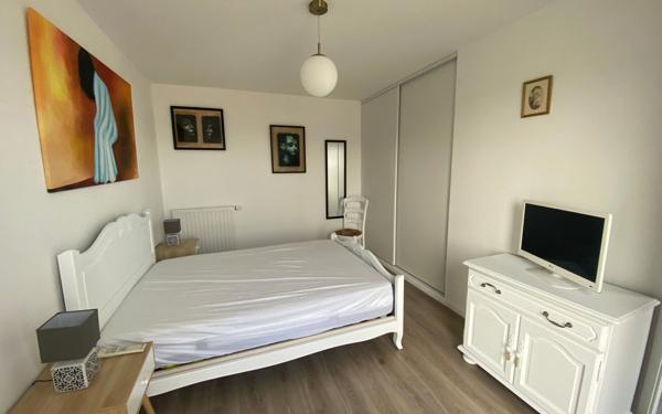 Appartement à louer    3 pièces • 83 m2 Lorient