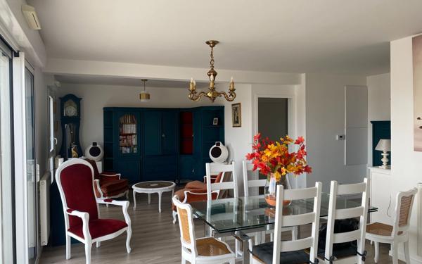 Appartement à louer    3 pièces • 83 m2 Lorient