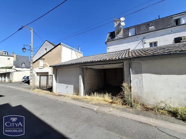 Parking à vendre 14m² Bourges (18000)