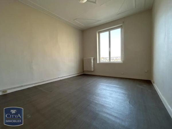 Appartement à louer 2 pièces 57.3m²