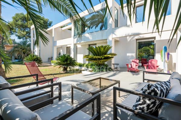 Maison à vendre 6 pièces LA CIOTAT (13) Terrain env. 1000 m²