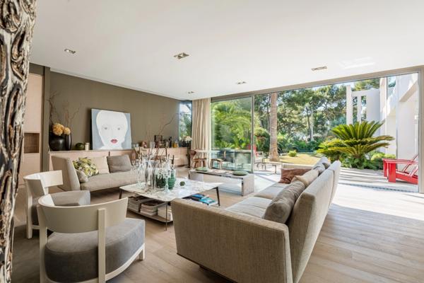 Maison à vendre 6 pièces LA CIOTAT (13) Terrain env. 1000 m²