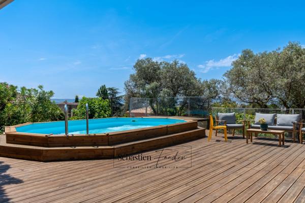 Maison à vendre 8 pièces VITROLLES (13) - piscine - vue panoramique dominante - grand calme - belle luminosité - grands volumes