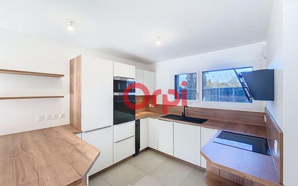 Appartement à louer    2 pièces • 46 m2 Saint-Julien-en-Genevois