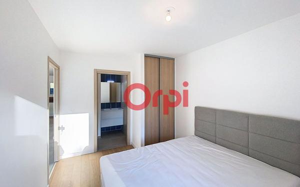 Appartement à louer    2 pièces • 46 m2 Saint-Julien-en-Genevois