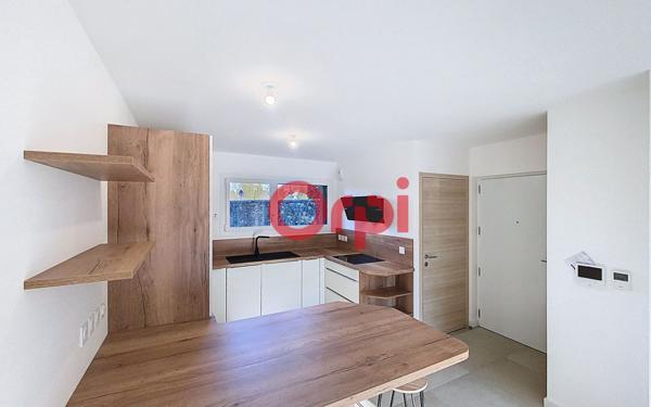 Appartement à louer    2 pièces • 46 m2 Saint-Julien-en-Genevois