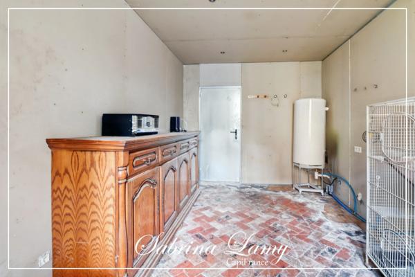 Propriete ancien corps de ferme à vendre 6 pièces BAYE (51)