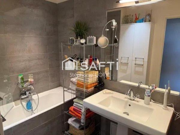 RARE - VUE TOUR EIFFEL - 5P 104 m² - CENTRE / GARE