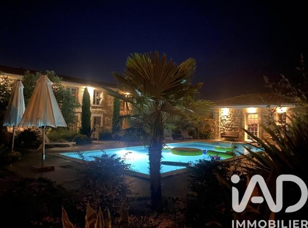 Immeuble à vendre 800 m² Saint-Louis-de-Montferrand