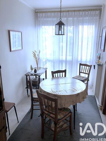 Immeuble à vendre 66 m² Les Mureaux