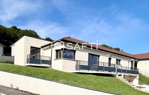 Villa contemporaine avec vue panoramique