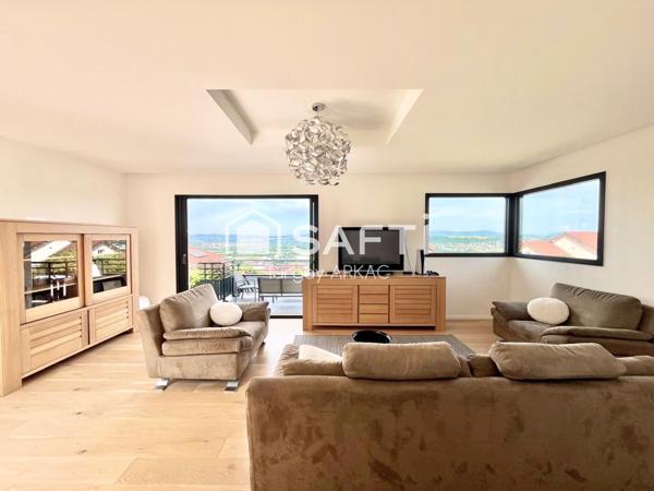 Villa contemporaine avec vue panoramique