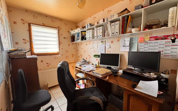 Maison à vendre    4 pièces •  Hébécourt