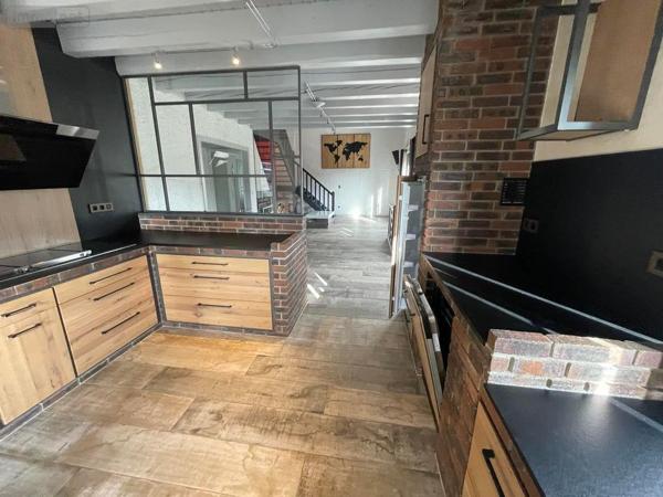 Maison à vendre à La Cluse-et-Mijoux dans le Doubs (25300), ref : 25006-68-2025