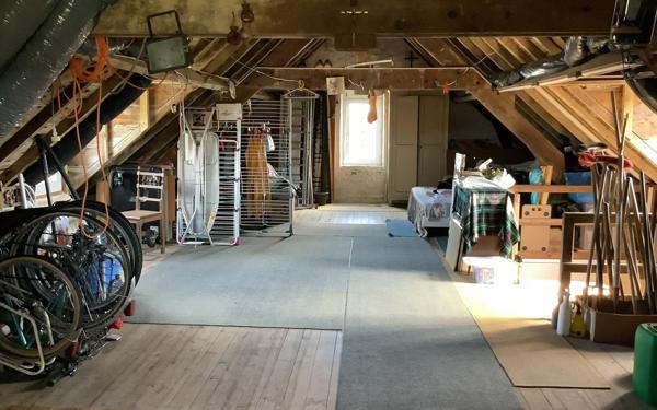 Maison à vendre    5 pièces •  Quettehou