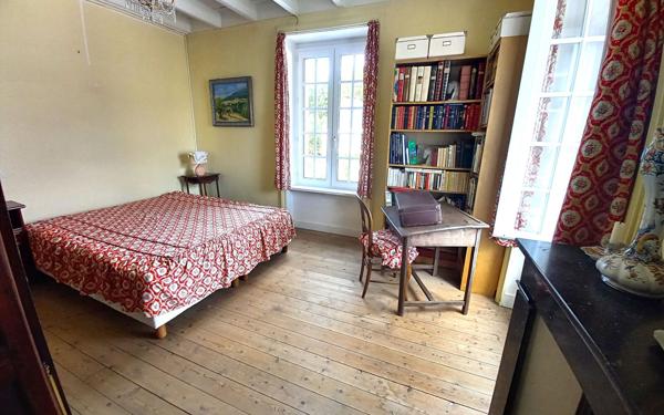 Maison à vendre    5 pièces •  Quettehou