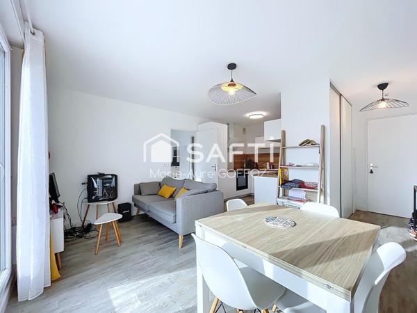 Plein centre du Haillan, au calme, vaste terrasse