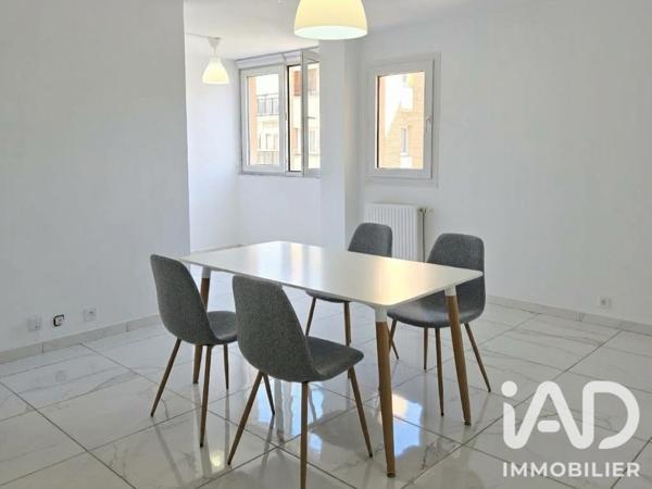 Location appartement 3 pièces 65,9 m² Dammarie-les-Lys