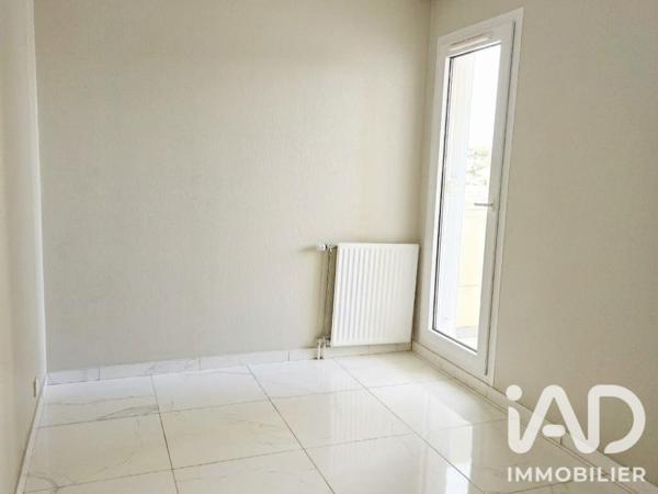 Location appartement 3 pièces 65,9 m² Dammarie-les-Lys