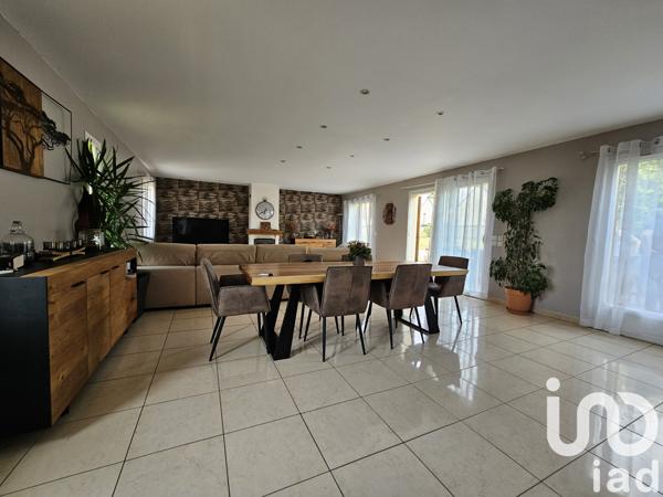 Maison à vendre 5 pièces 160 m² Moret-Loing-et-Orvanne