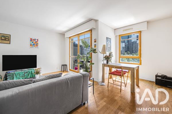 Appartement à vendre 4 pièces 87 m² Courbevoie